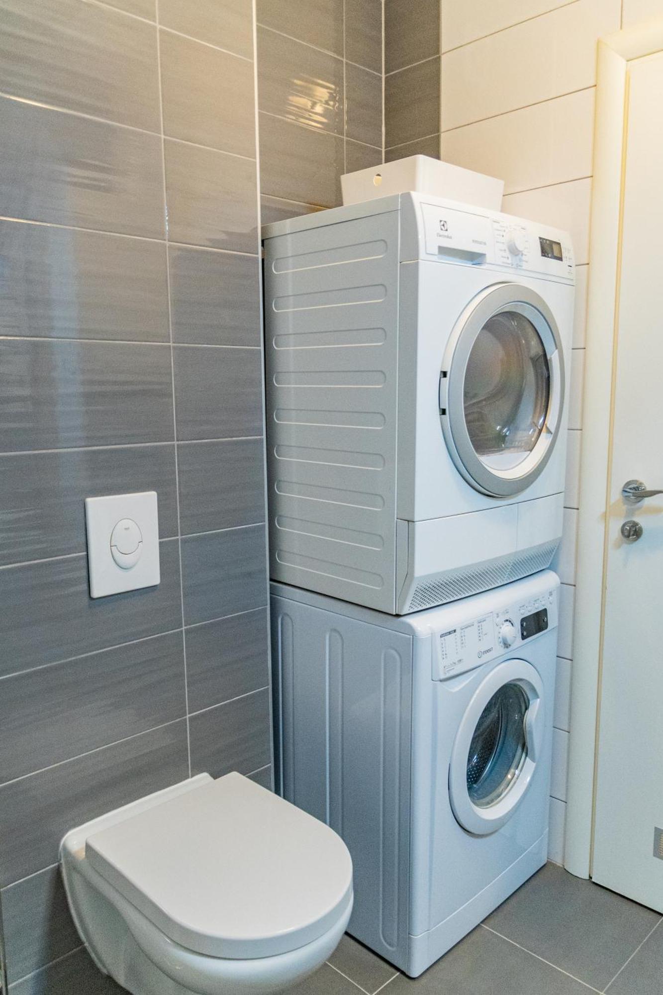 Flexible Selfcheckins 23 - Zagreb - Garage - Electric Vehicle Ccharger - Loggia - New - Luxury Διαμέρισμα Εξωτερικό φωτογραφία
